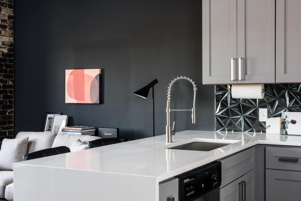 Frontdesk Modern 1 Bedroom Apt With Rooftop Lounge Saint Louis Exterior photo
