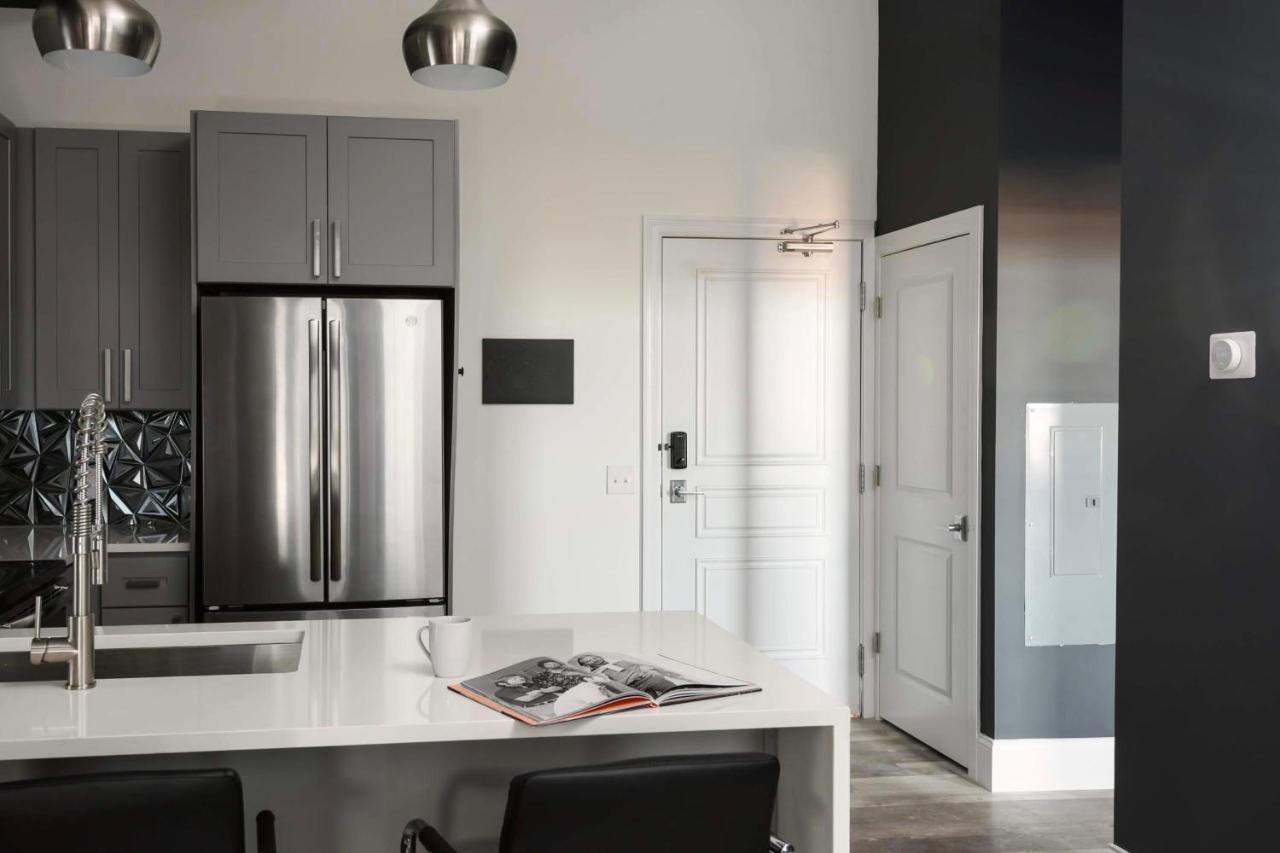 Frontdesk Modern 1 Bedroom Apt With Rooftop Lounge Saint Louis Exterior photo